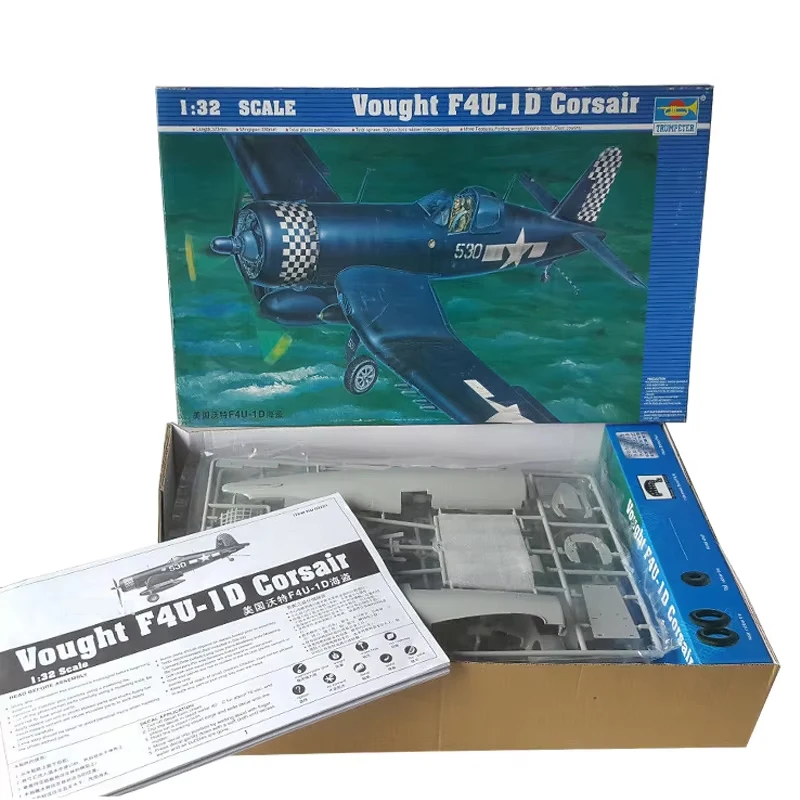 Комплект пластиковой собранной модели самолета Trumpeter TP02221 Vought F4U-1D Fighter Corsair 1/32