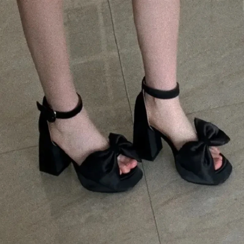 

Sandalias Platform Personalized Sandals Women 2023 Summer New Patent Leather Fashion High Heels Casual Designer Shoe Women Shoe
