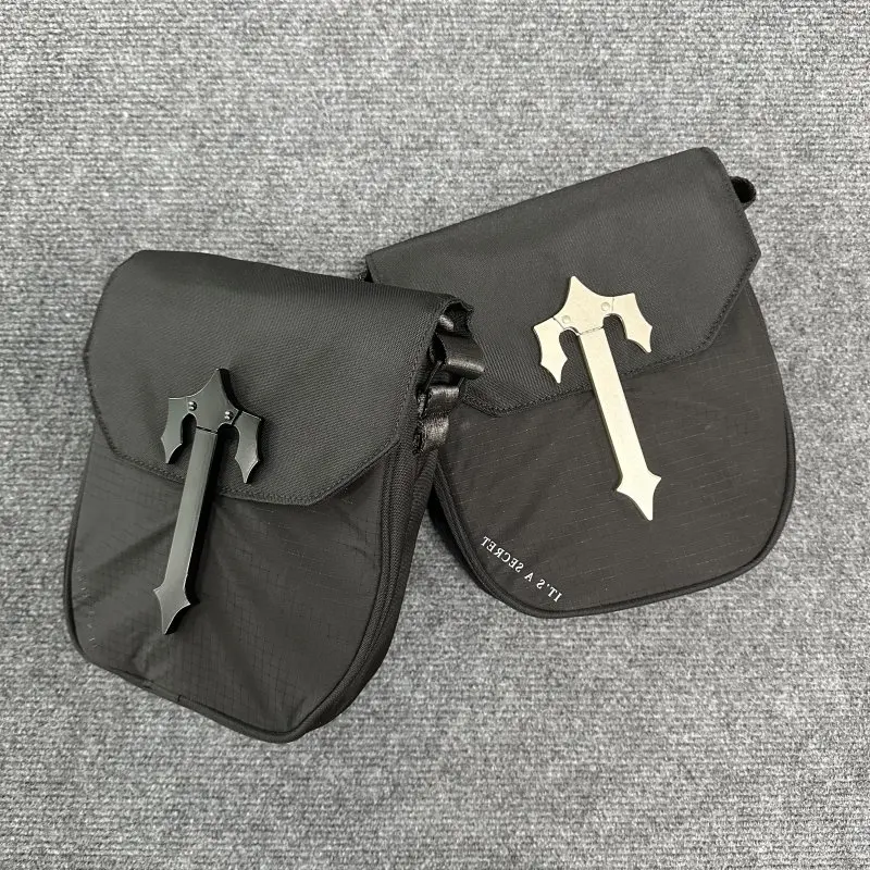 

In Stock London Trapstar Cobra T Bag Fashion Women Men Trapstar Shoulder Bag Embroidered Solid Color Shoulder Bags Wholesale