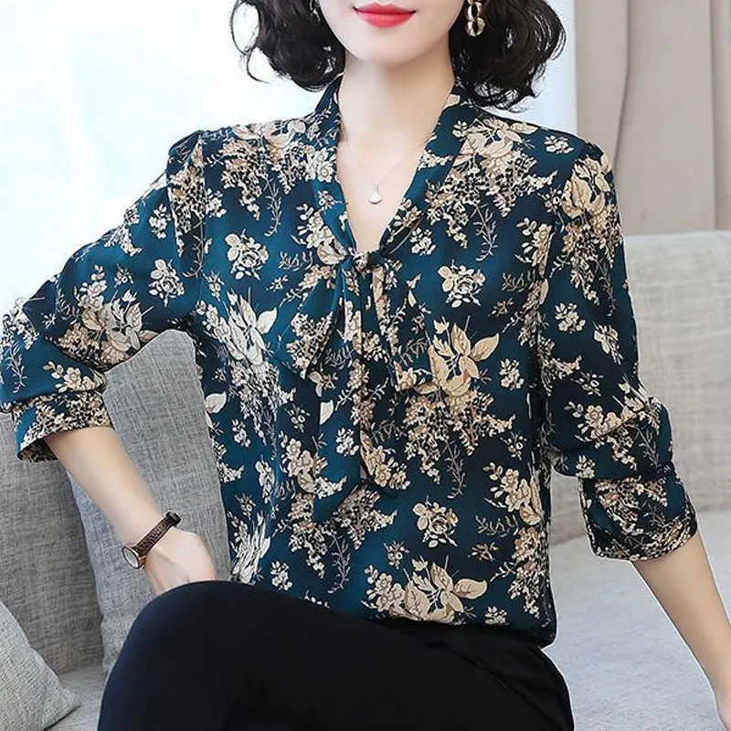 

Fashion Vintage Plant Printed Shirt Women's Clothing Loose Long Sleeve Commute Spring Autumn Elegant V-Neck Bandage Bow Blouse