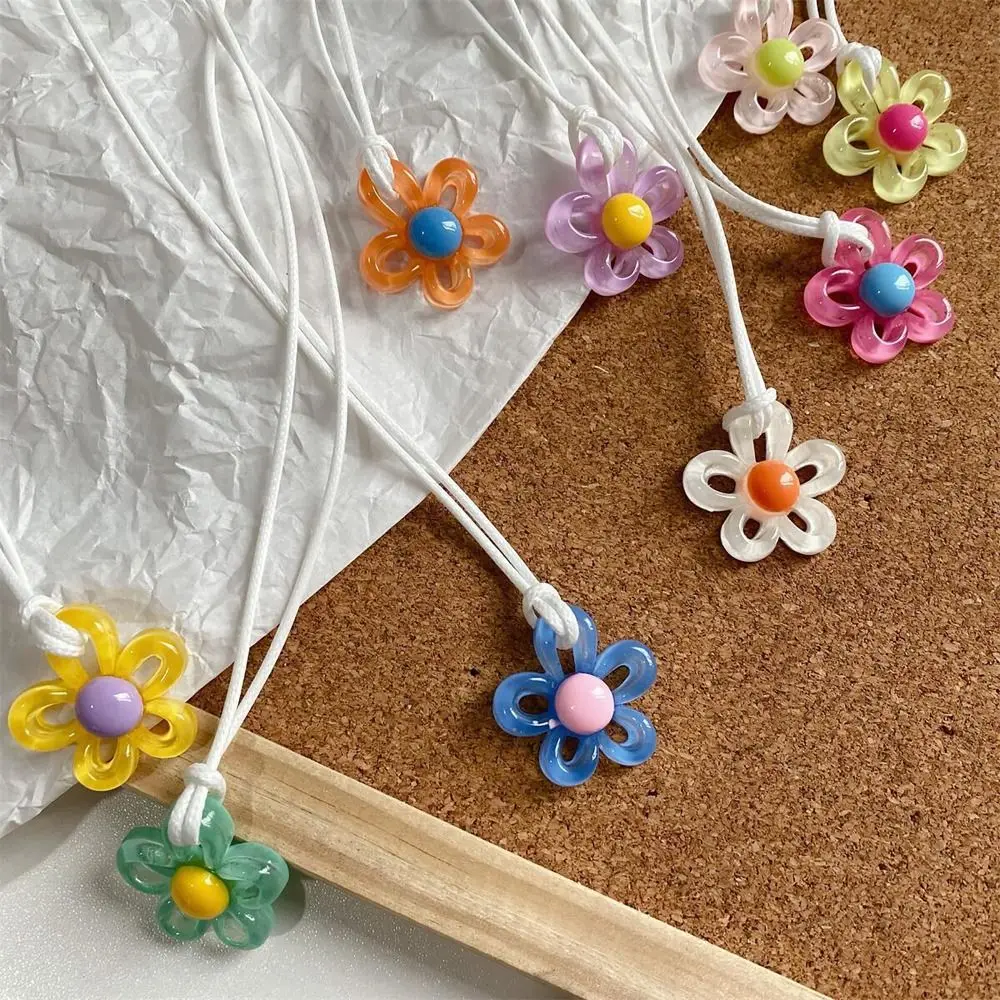 Женское цветочное ожерелье в пасторальном стиле