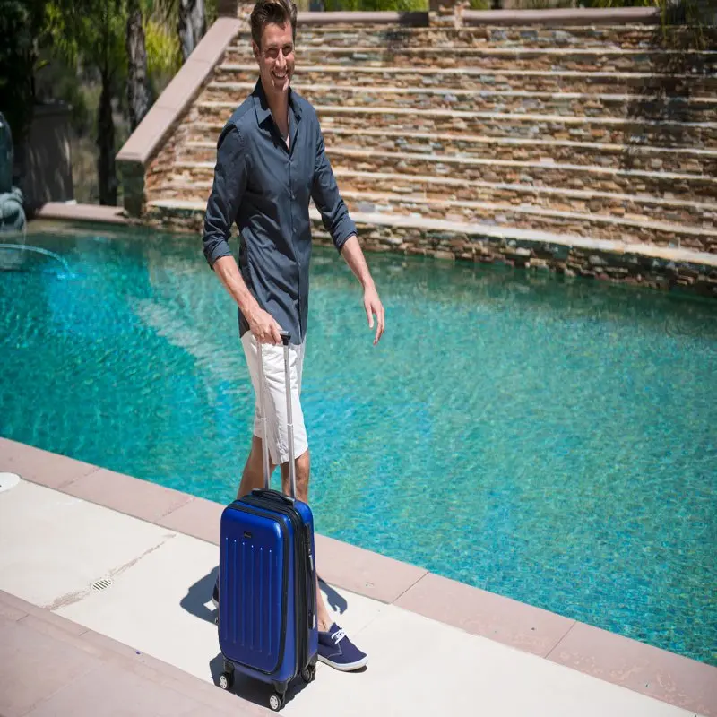 Luggage Titan 19