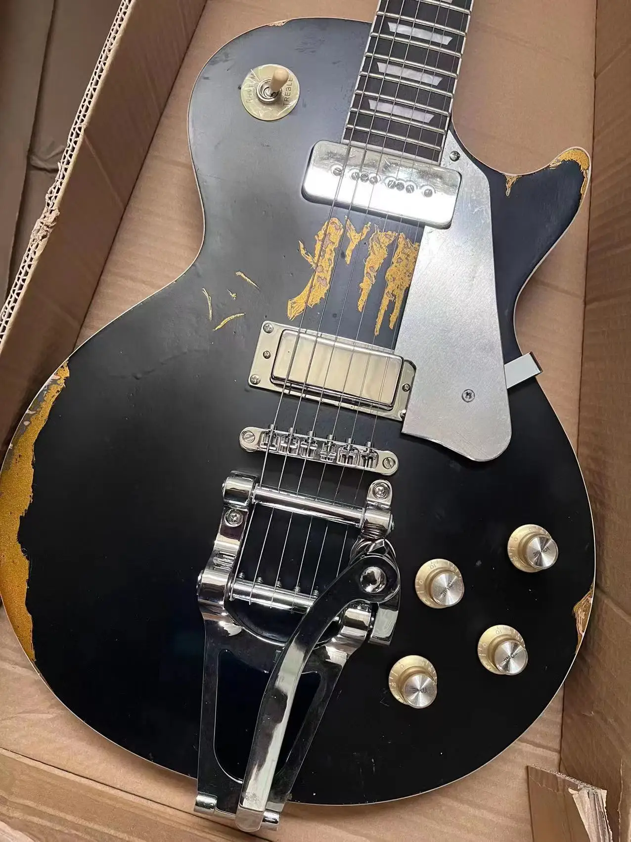 

Hand Made Black Relic Aged Electric Guitar 22 Frest Chrome Hardware