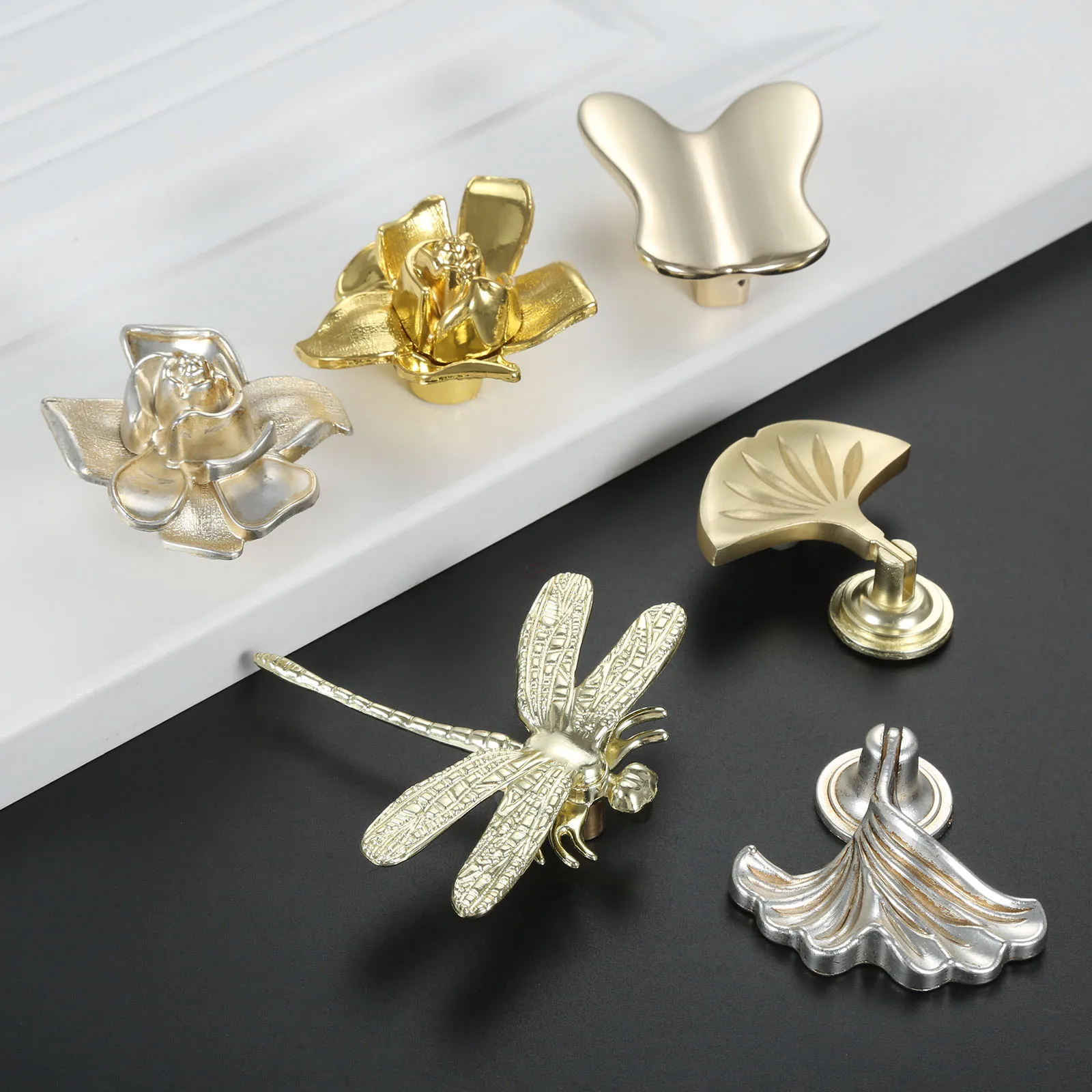 

Antique fan/leaf/flower/dragonfly/butterfly shape handle single hole decoration chest of drawers
