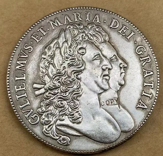 

(1691 1692 1693 1694) England 5 Guineas - William & Mary pure Copy Coin