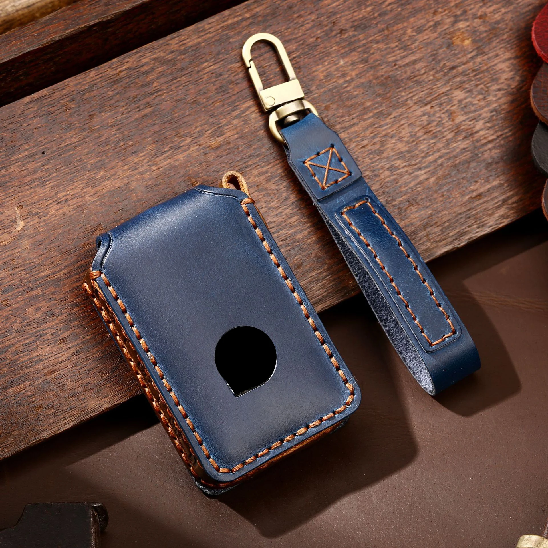 Luxury Leather Car Key Case Cover Fob Protector for Volvo Accessories XC60 V60 S60 XC70 V40 Keychain Holder Keyring Shell Bag images - 3