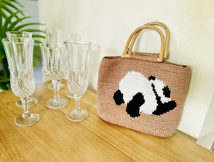 

Crocheted Artistic Special-Interest Design Cute Panda Bamboo Handle Knitted Woven Handbag