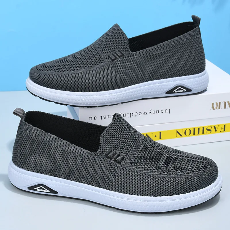 

2023 New Spring Old Beijing Cloth Mens Loafers Shoes Autumn Leisure Slip-on Mens Casual Shoes Fashion Lazy Skate Canvas Shoes