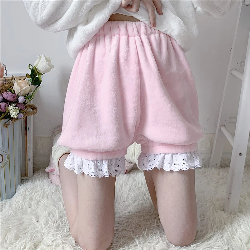 

Winter Cute Lolita Girls Warm Velvet Shorts Sweet High Waist Lace Women's Plush Shorts Summer Kawaii Bloomers Shorts Pink White