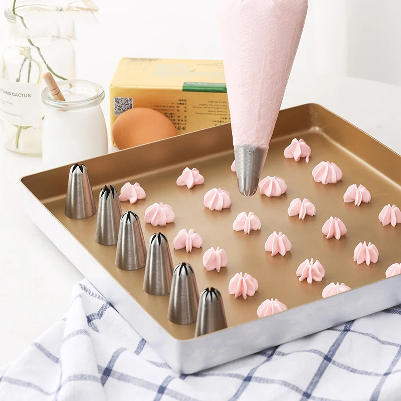 

Rose Pastry Nozzles Flower Cake Decorating Tools Icing Piping Muzzle For Cream Cupcake Tips Baking and Bakery Accessories Socket