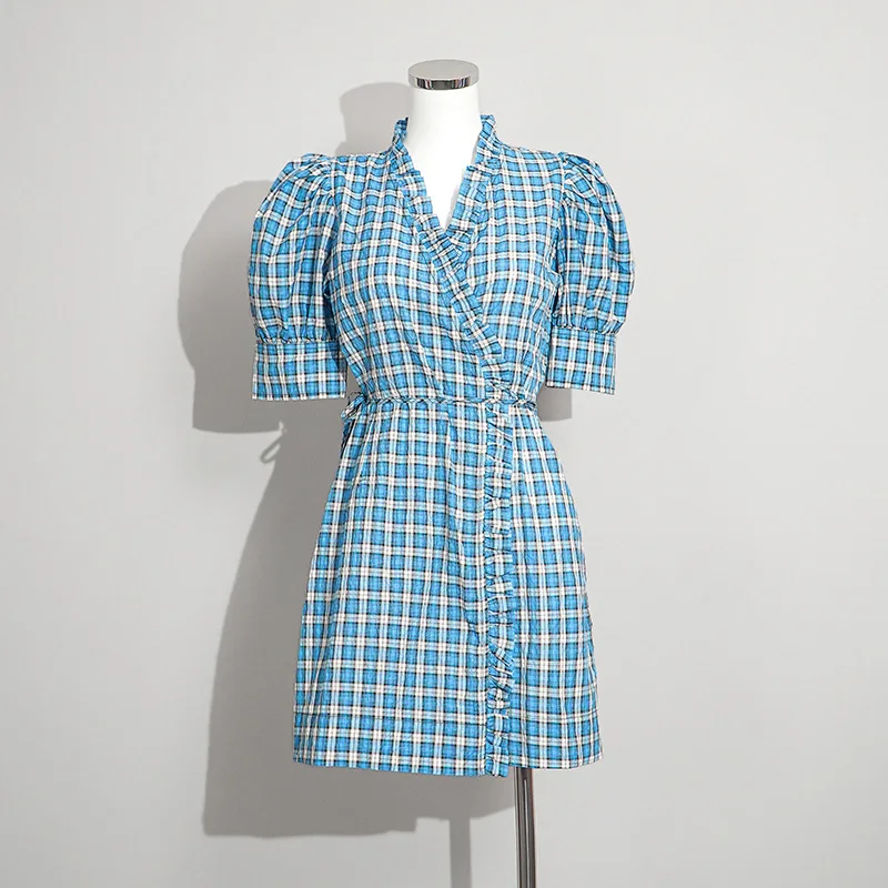 

Summer New Women's Sky Blue Plaid Age-reducing Short-sleeved Dress Lantern Sleeves Fresh Mini Dress