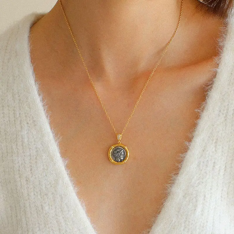 

Timeless Wonder Retro Zirconia Geo Coin Chains Necklace for Women Designer Jewelry Trendy Ins Rare High End Gift Fancy Prom 4041