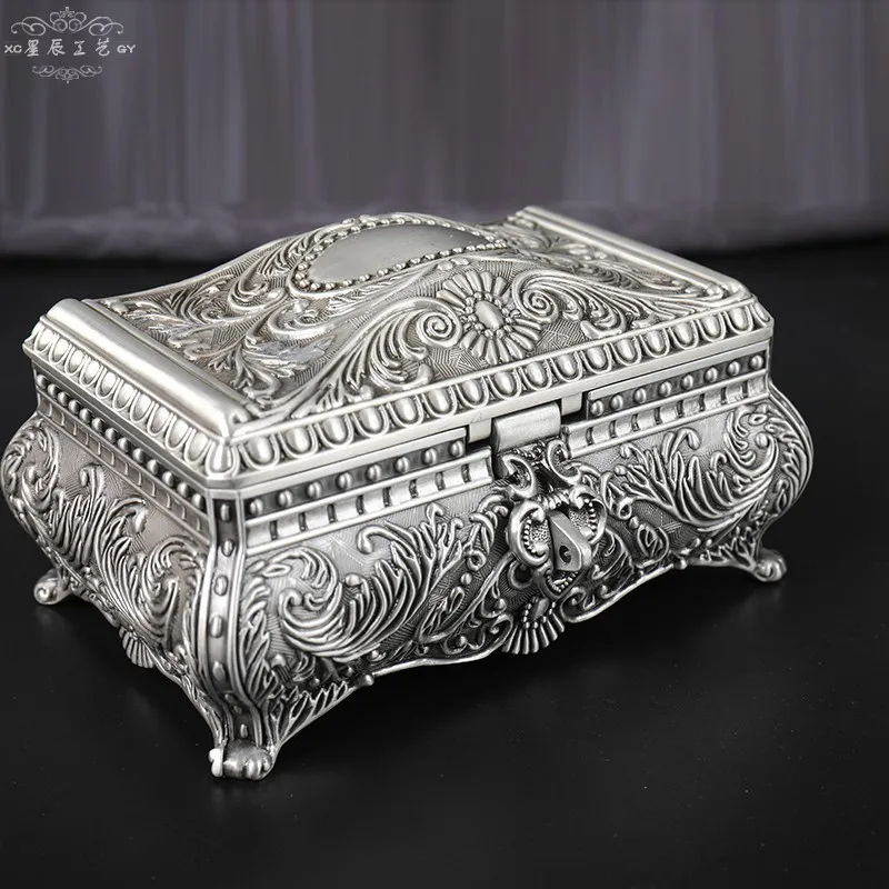 

Retro European Korean Princess Treasure Jewelry Box Non-Solid Wood Flannel Jewelry Storage Box Gift silver organizer box LB52820