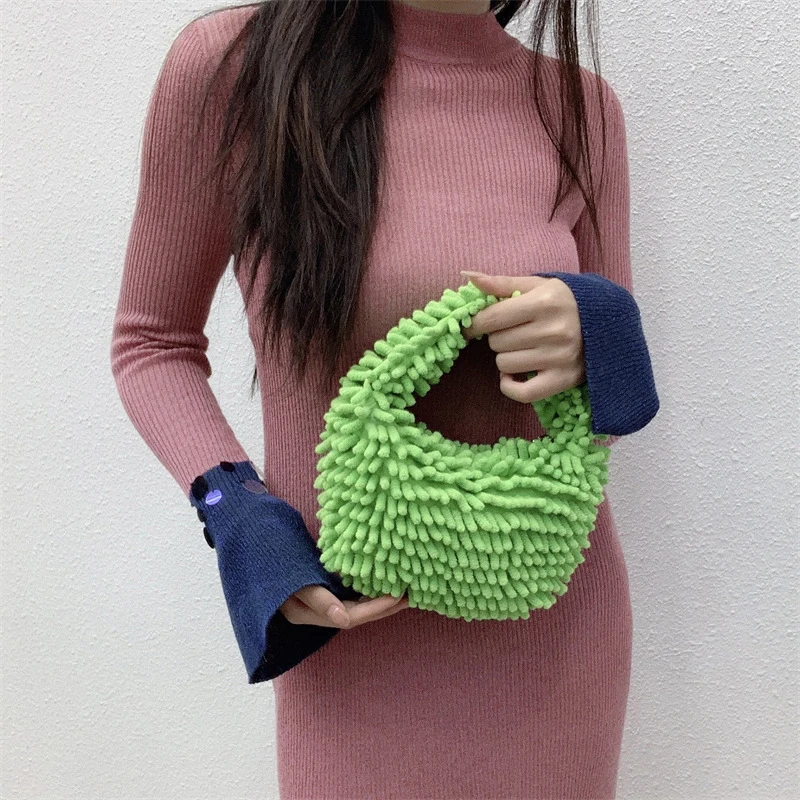 

Winter Handbag Designer Women's Plush Shoulder Bags Soft Fur Hobo Handbag Women Mop Plush Purse Lady Sac