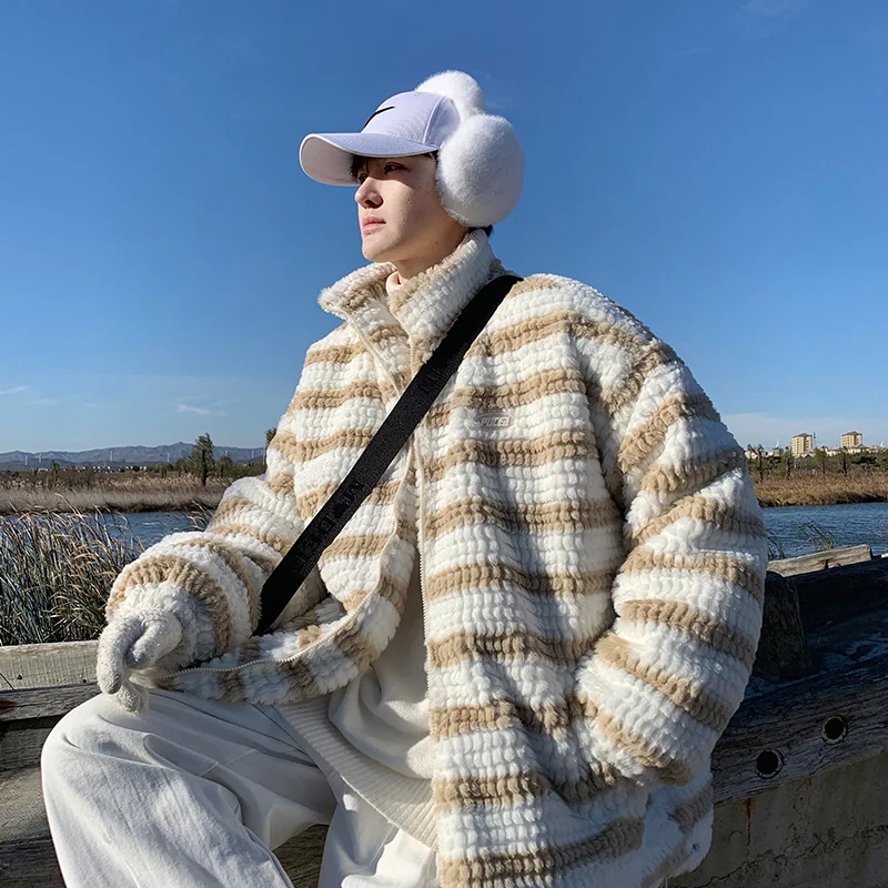 Winter Jacket Men Warm Fashion Plush Thick Stripe Jacket Men Streetwear Korean Loose Thicken Short Coat Mens Parker Clothes