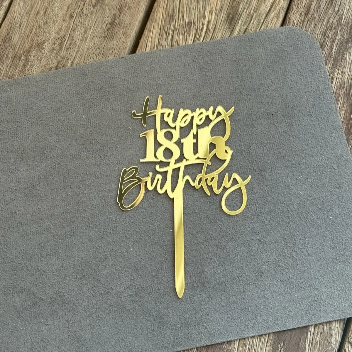 Золотые акриловые цифры для торта MOONBIFFY