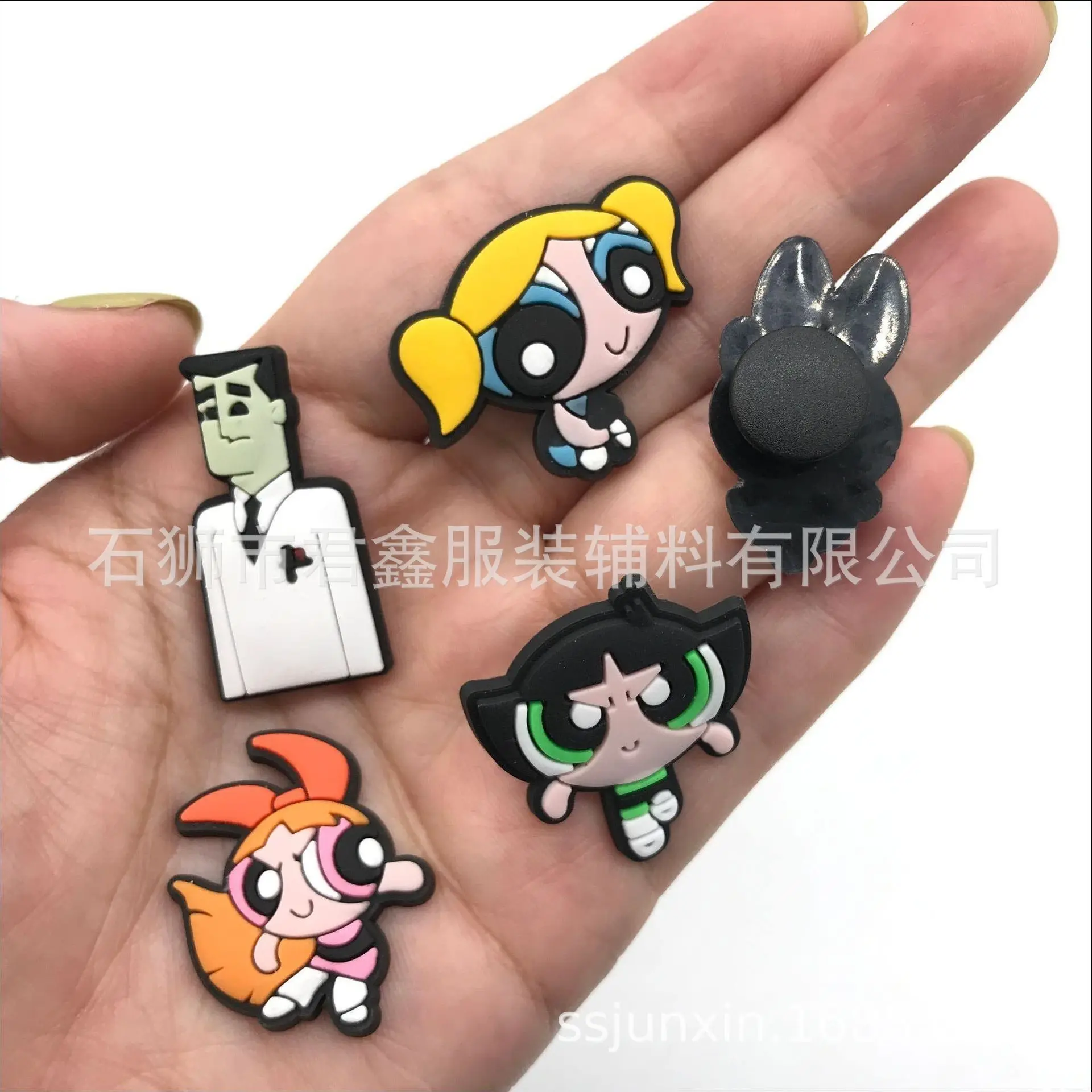14 Styles Wholesale Single Sale The Powerpuff Girls Cute Cartoon Shoe Buckle Anime Sneakers Accessories Fit Croc Clogs Kids Gift