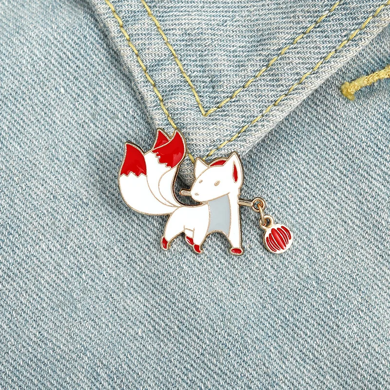 

Creativity Lapel Pins Cartoon Friends Animal New Year Gift Badges Enamel Pin Women's Brooch Christmas Jewelry Fashion