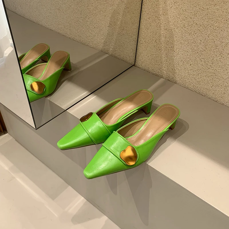 

Fashion Women Slippers Solod Color Outdoor Slides White Yellow Green Black Thick Low Heels Shallow Slip On Summer Mules Shoes
