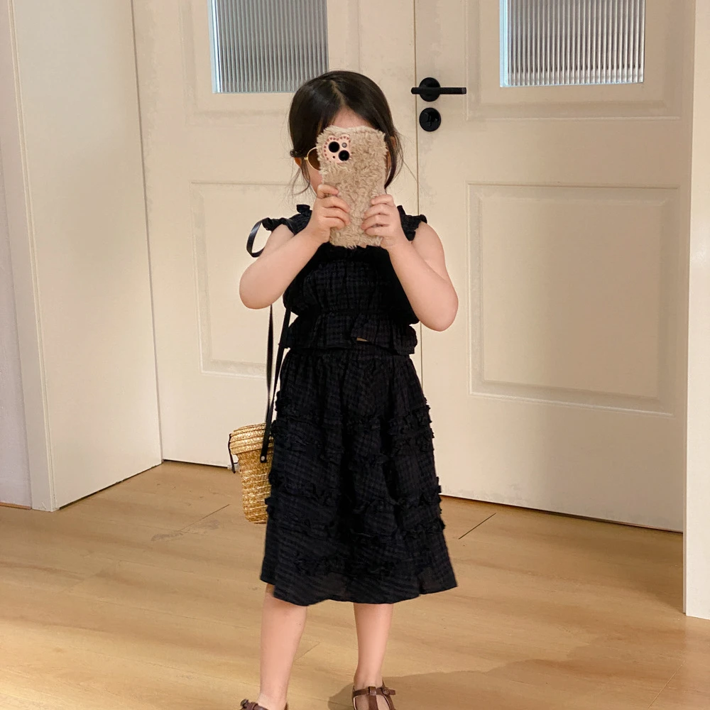 

Новинка 2023, одежда для девочек, короткий летний сарафан в клетку, костюм с юбкой средней длины, модный костюм для маленьких девочек