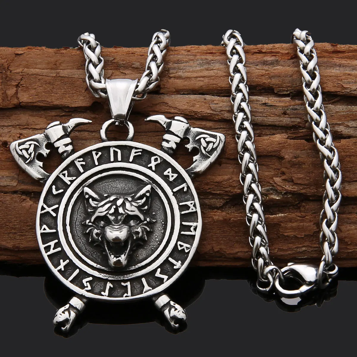 

Viking Stainless Steel Wolf Head Double Axe Necklace Nordic Rune Letter Amulet Pendant Necklace Does Not Fade