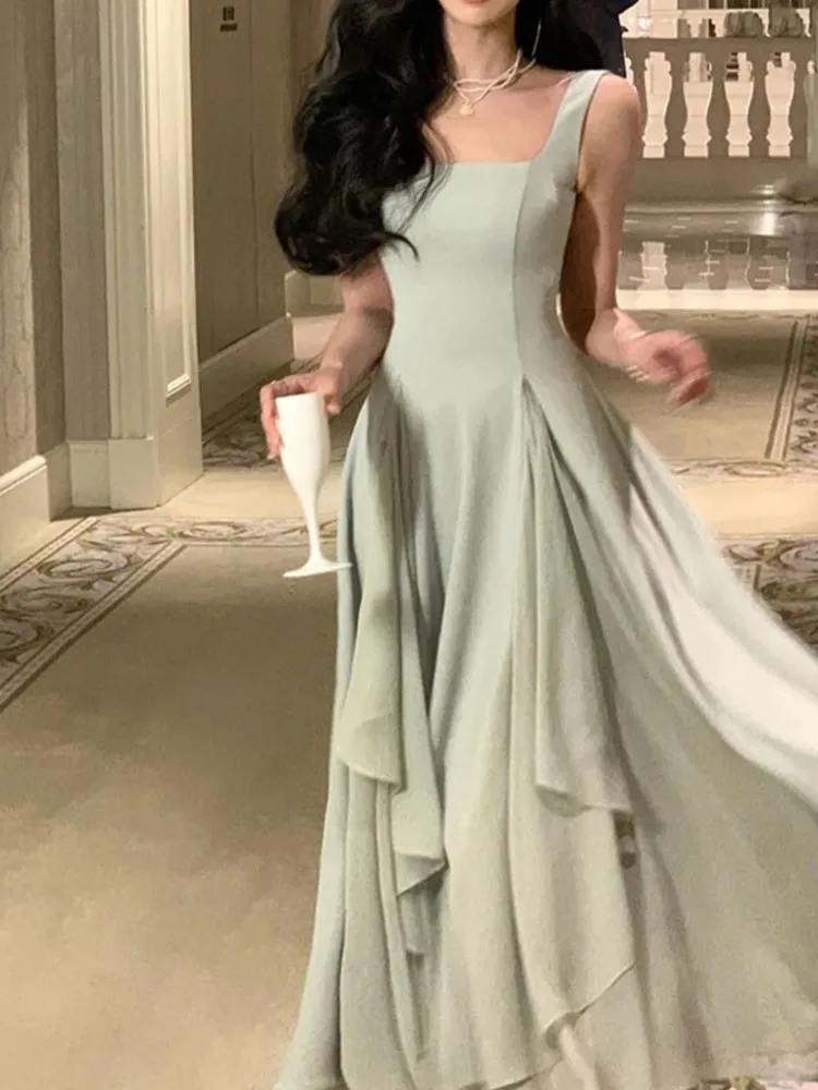 Женское вечернее платье трапециевидной формы без рукавов с квадратным вырезом