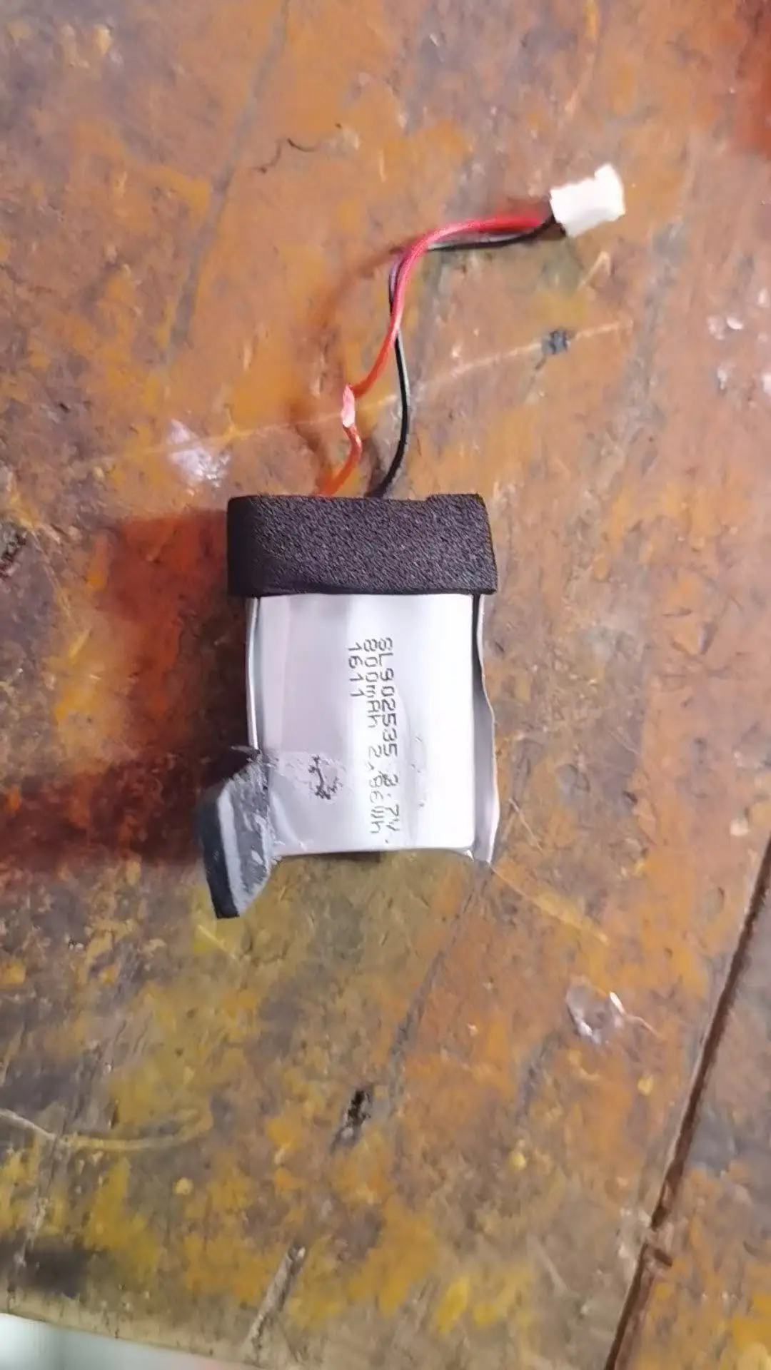 Фото Купите больше — дешевле! Полимерный литиевый аккумулятор 3.7V 902535 800mAh для косметических приборов, беспроводных клавиатур, атомайзеров, LED-устройств. №2