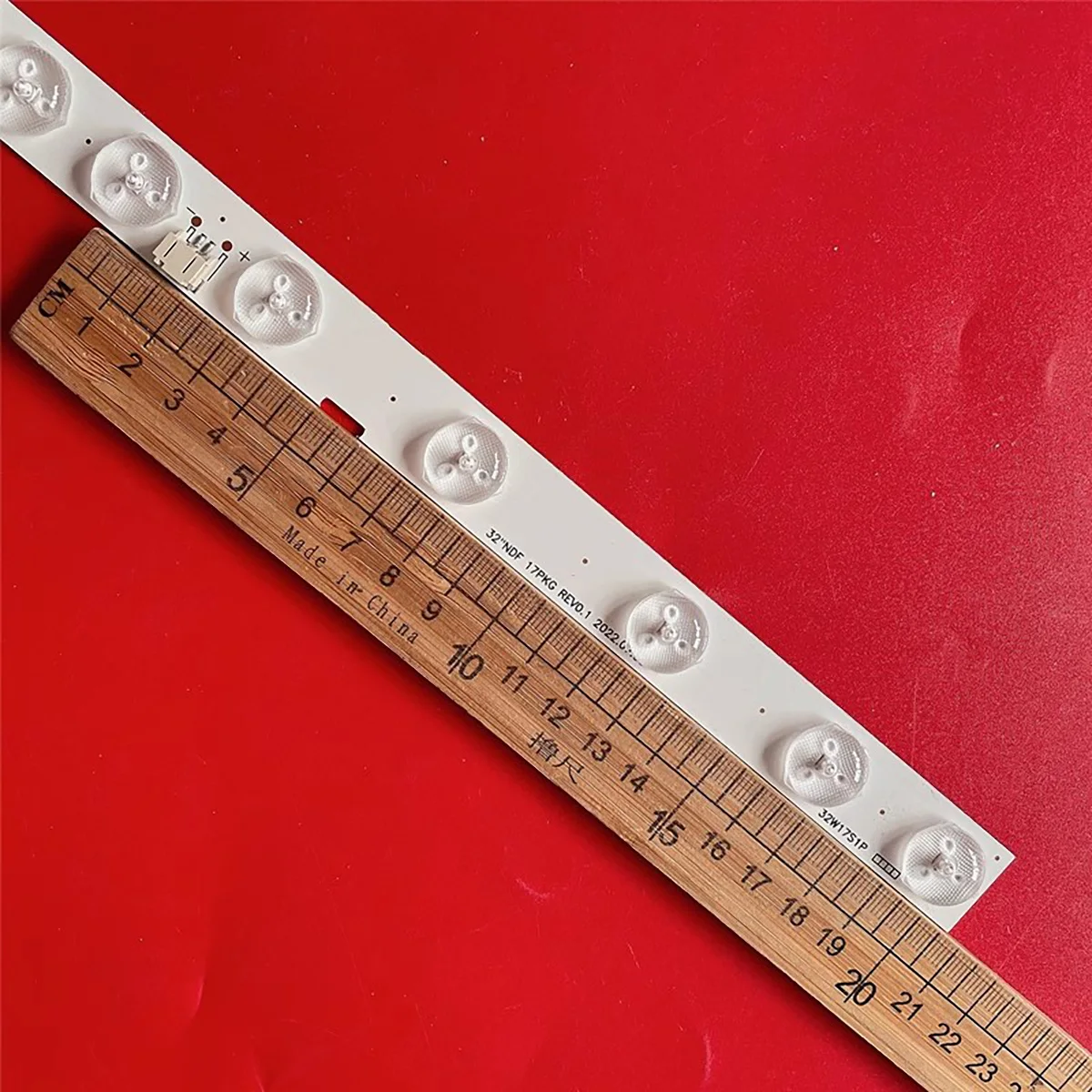 1 шт. 5 Вт 562 мм светодиодная лента с подсветкой для телевизора 32 дюйма innotek NDF 17PKG REV