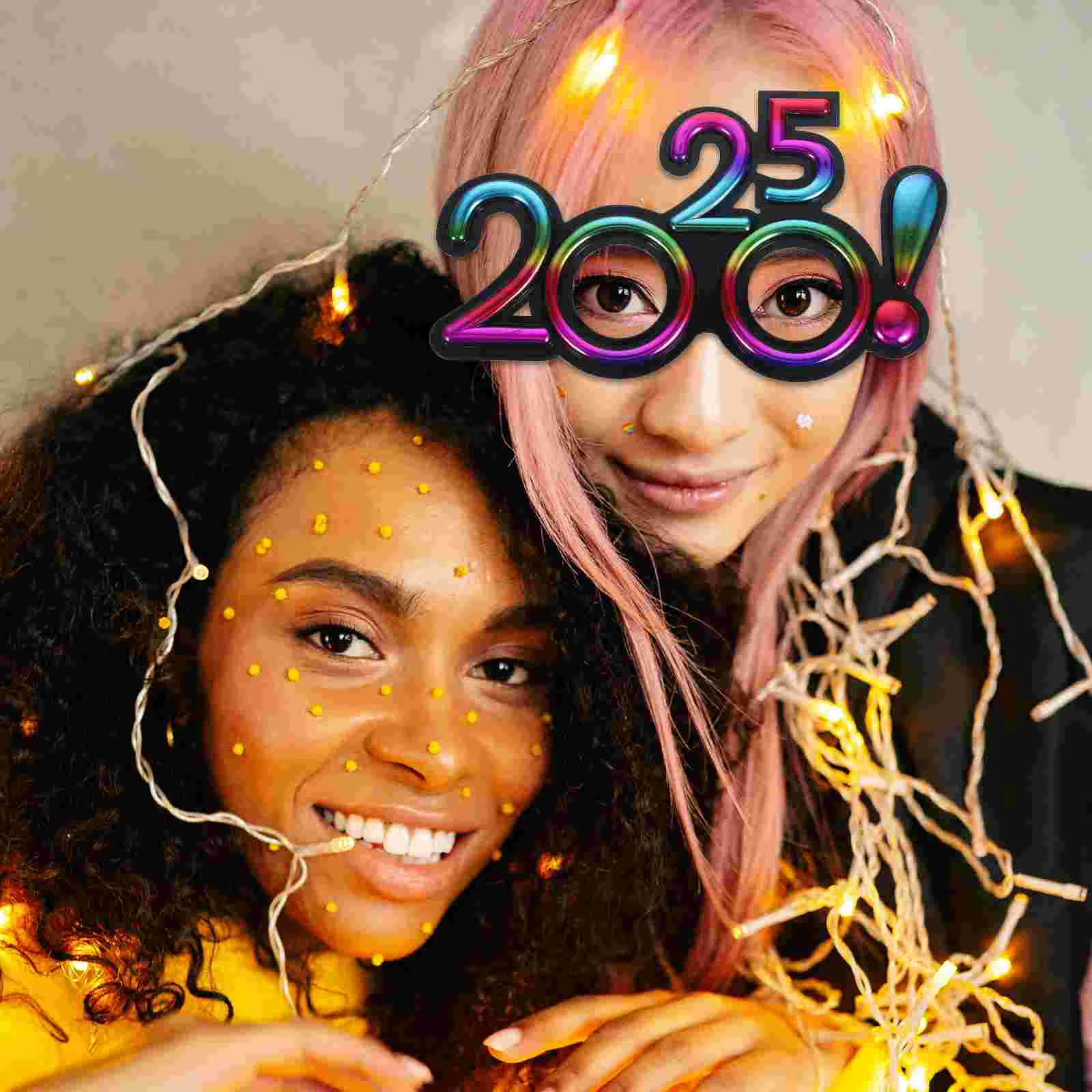 Новогодние очки 2025 с номером новинка солнцезащитные на Новый год забавные для