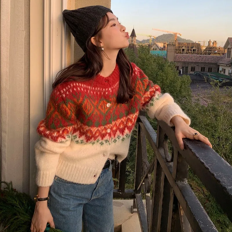 Винтажный свитер с воротником-хомутом теплый вязаный женский кардиган