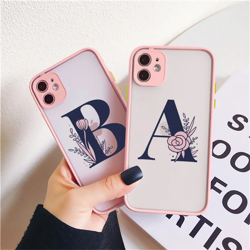 

Pink Flowers Initial Letter A To Z Phone Case for iphone XS X XR 7 8Plus 11 Pro Max 15 14 12 13 Pro Max Mini Shockproof Cover