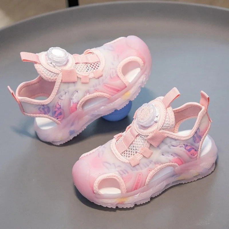 Сандалии для девочек Новинка лета 2024 износостойкая Повседневная Нескользящая