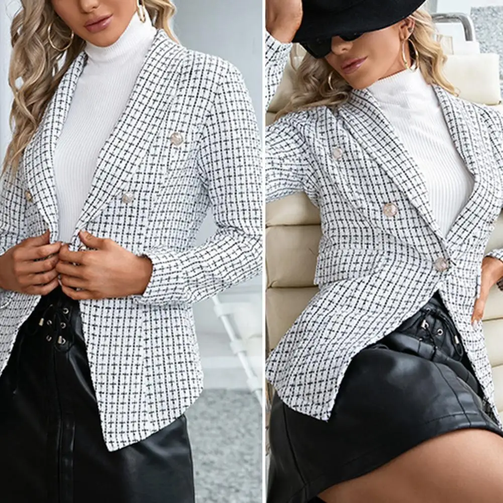 Женский костюм, пальто