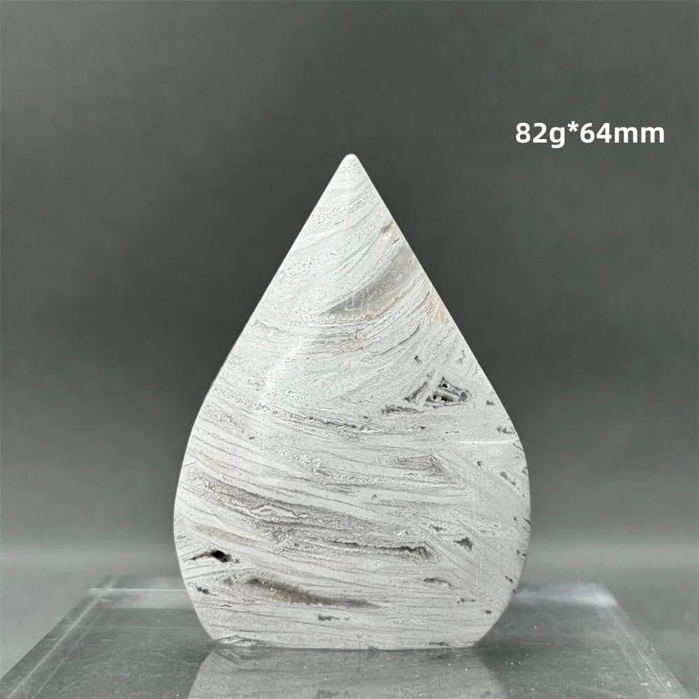 

Белый кружевной агат