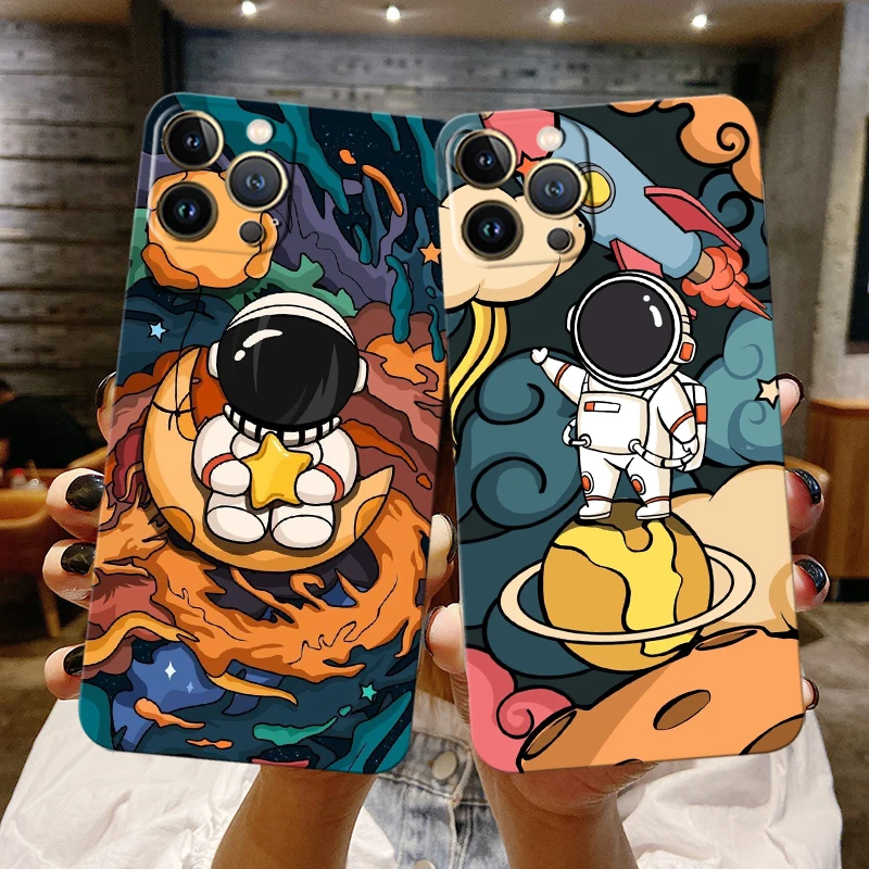

2022 Cute Astronaut Matte Case For iPhone 13 11 12 Pro Max XR XS X 7 8 Plus SE Mini Luxury Silicone Bumper Hard PC Cover Capa