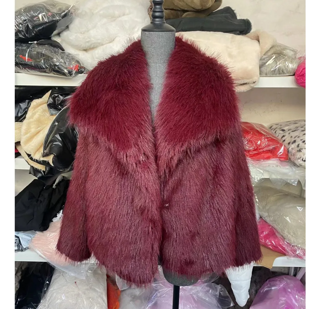 Женская новая шуба Toka на осень и зиму 2024 с имитацией меха женская верхняя одежда