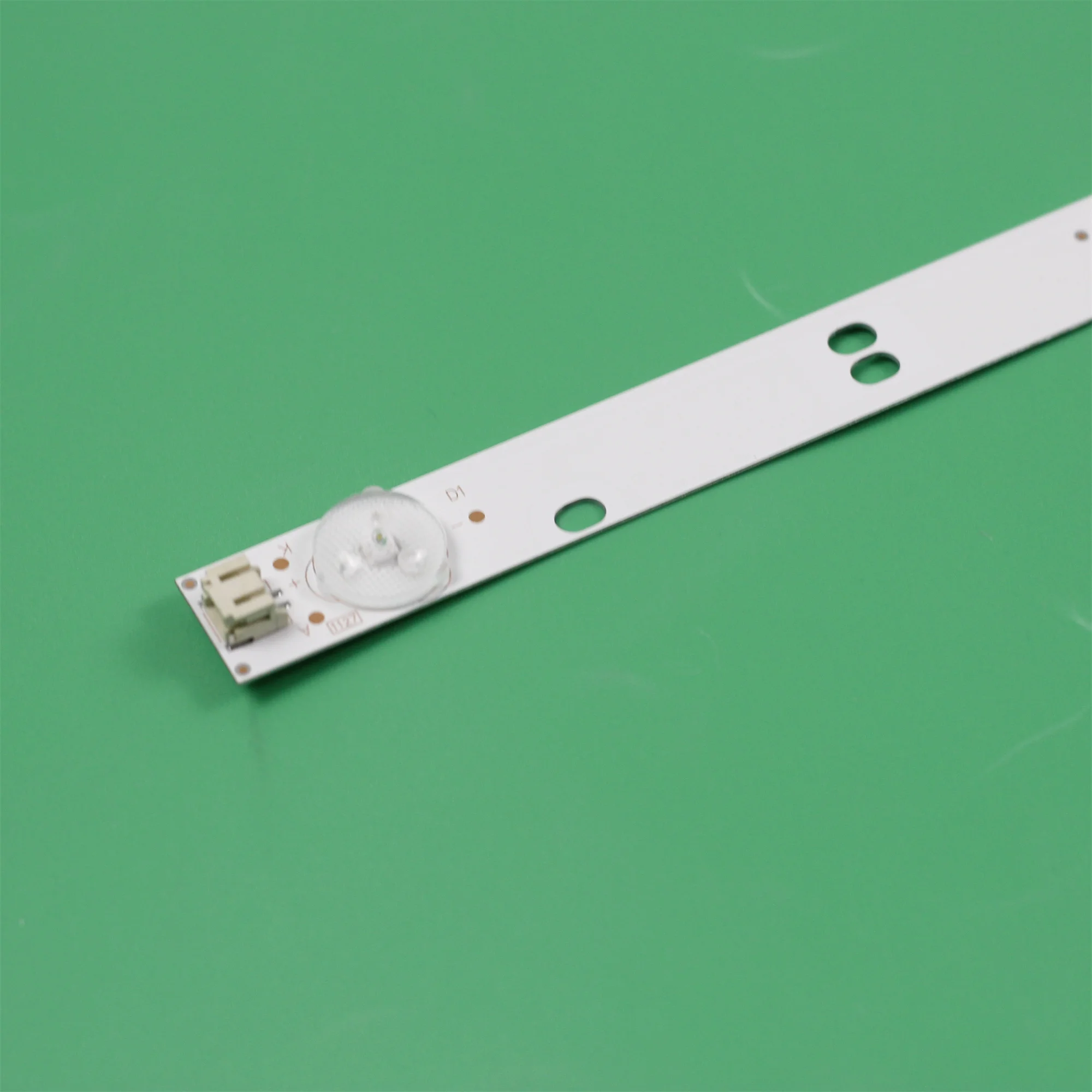 Рисунок 6 - светодиодные лампы 32V7 32F4X 32D1