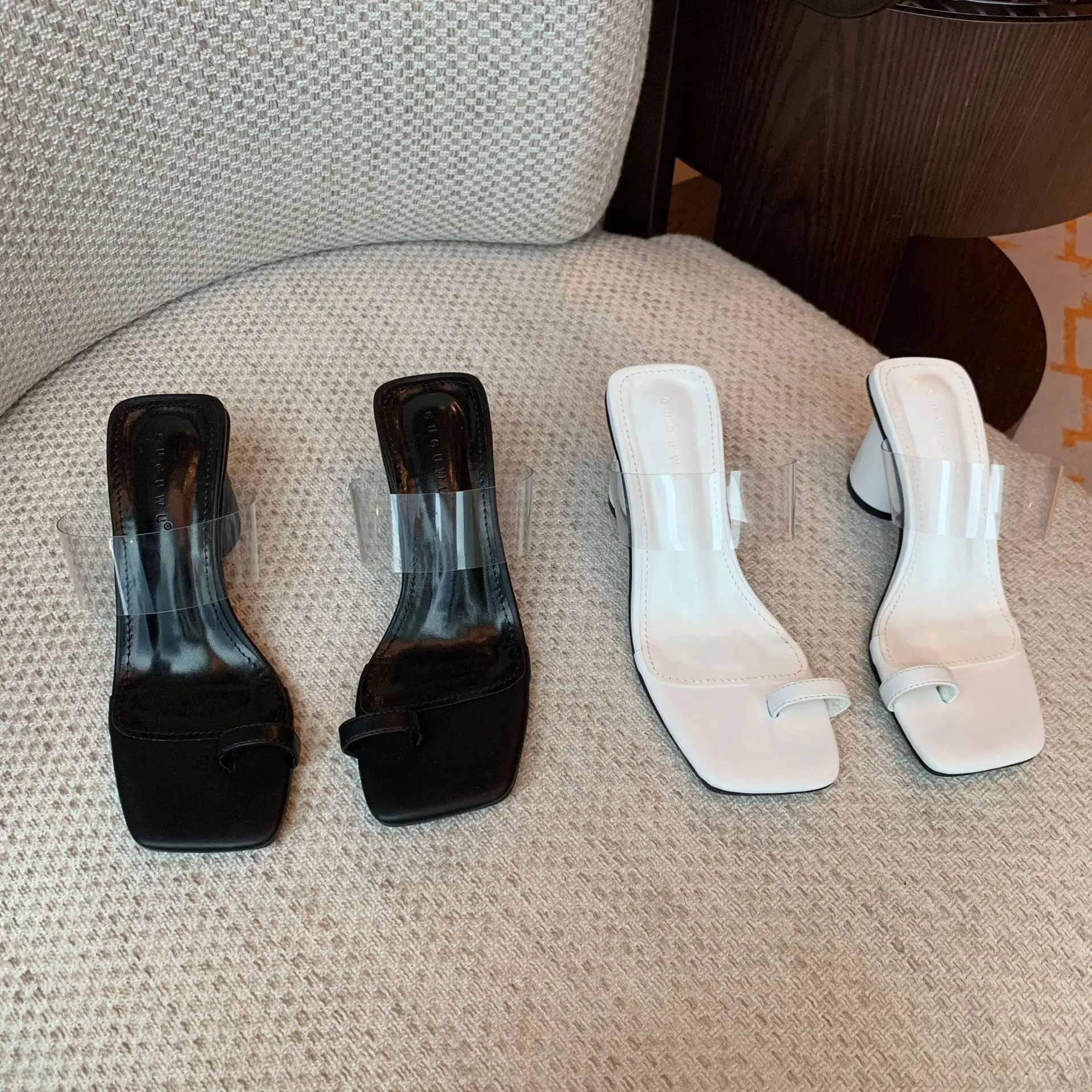 

Shoes Ladies' Slippers Luxury Slides Rubber Flip Flops Low Slipers Women Heeled Mules Designer Hawaiian 2022 High Fabric Rome PU