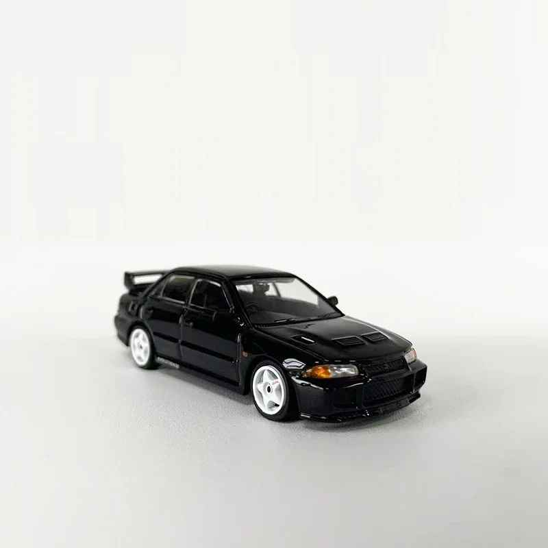 Tarmac Works 1:64 Model Car Lancer GSR Evolution III Alloy Die-Cast Vehicle -Black