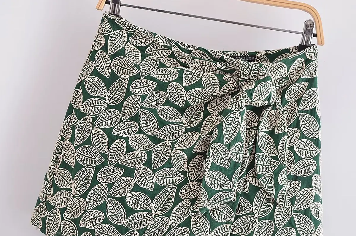 Withered French Country Style Green Leaf Embroidery Casual Bermuda Fashion High Waist Summer Shorts Culottes Women