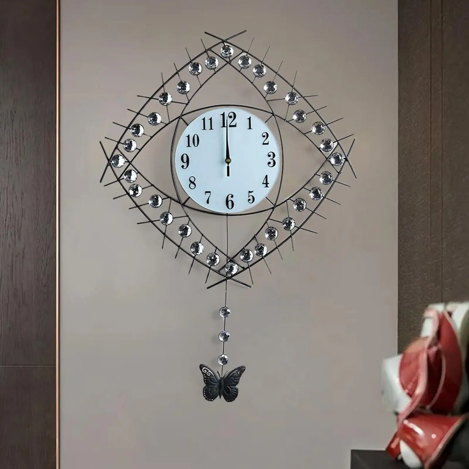 

Wall Clock Stylish Metal Clocks for Home Decoration Restaurant Hotel