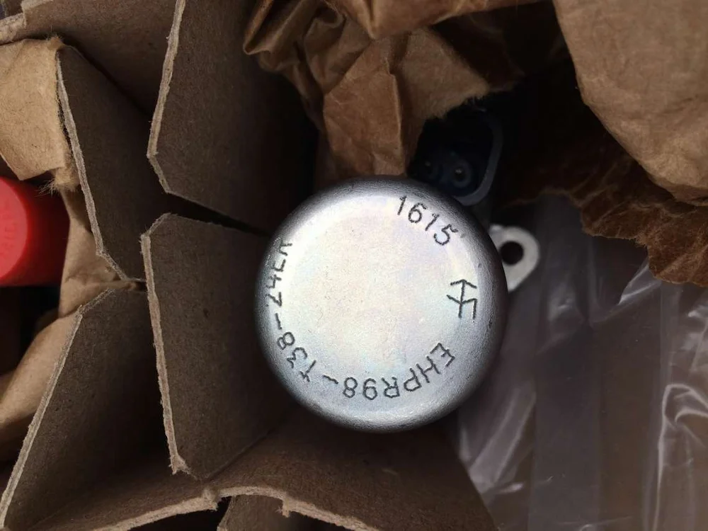 EHPR98-T35-0-N-24ER EHPR98-T38-0-N-24ER оригинальный hydraForce Сделано в США электро-пропорциональный