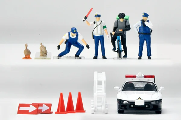 Модель автомобиля Tomy TOMICA TLV Car Snap 16b Police 2 164 из сплава, классическая коллекционная игрушка, подарок (art.: 3920da9948a75) - 3920da9948a75