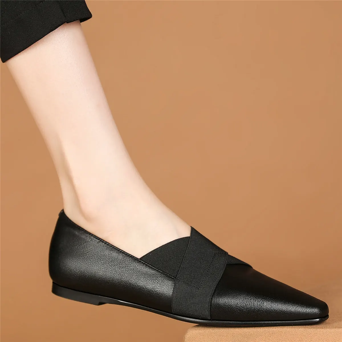 2023 Platform Oxfords Shoes Women Belt Buckle Genuine Leather Low Heels Pumps Female Pointed Toe Fashion Sneakers Casual Shoes
