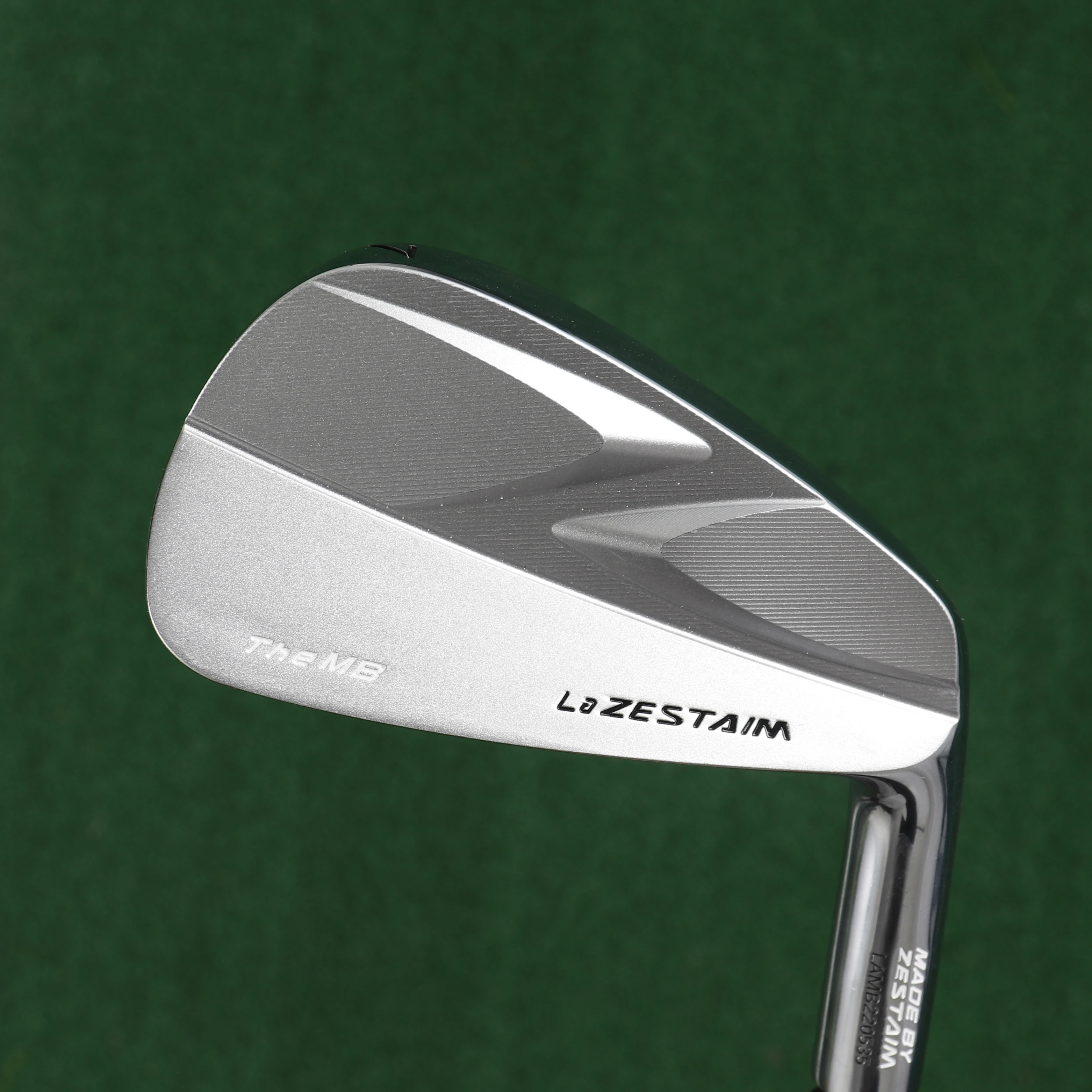 

Brand New Men's golf irons La ZESTAIM The MB irons set (4 5 6 7 8 9 P ) Regular/Stiff Steel/Graphite Shafts Headcovers golf cl