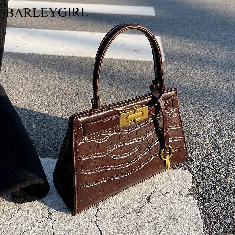 

Barleygirl Solid Color PU Leather Shoulder Bags for Women 2022 Hit Lock Handbag Small Travel Hand Bag Lady Fashion Crossbody Bag