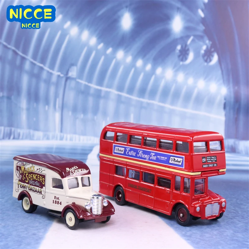 

Модель автомобиля из металлического сплава, двухслойная, 1:43