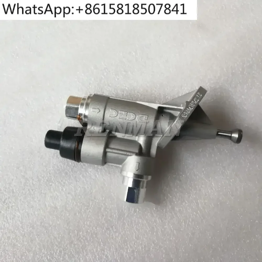 Насос для перекачки топлива двигателя 6BT 4937767 1106N1-010 5334912