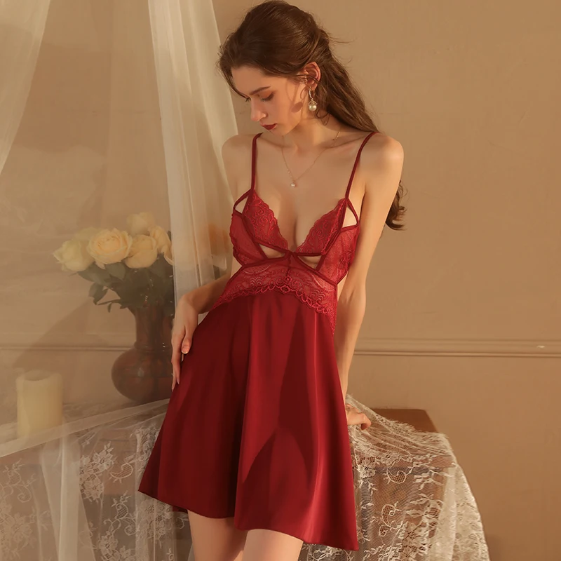 Ночная сорочка Женская атласная с поясом и V-образным вырезом |