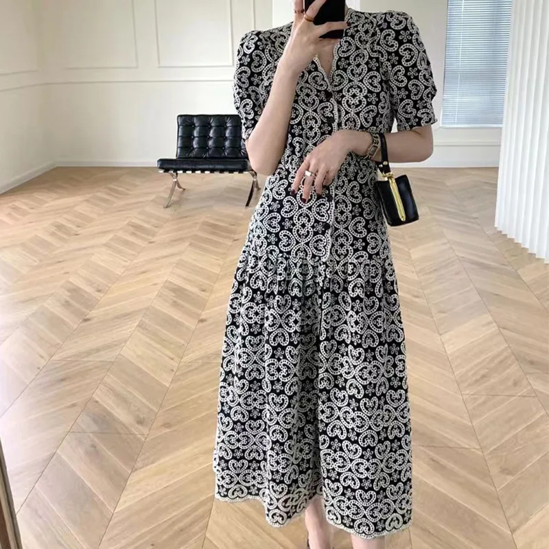 

Light Luxury Socialite French Unique Super Fairy Heavy Industry Temperament Comfortable Dress